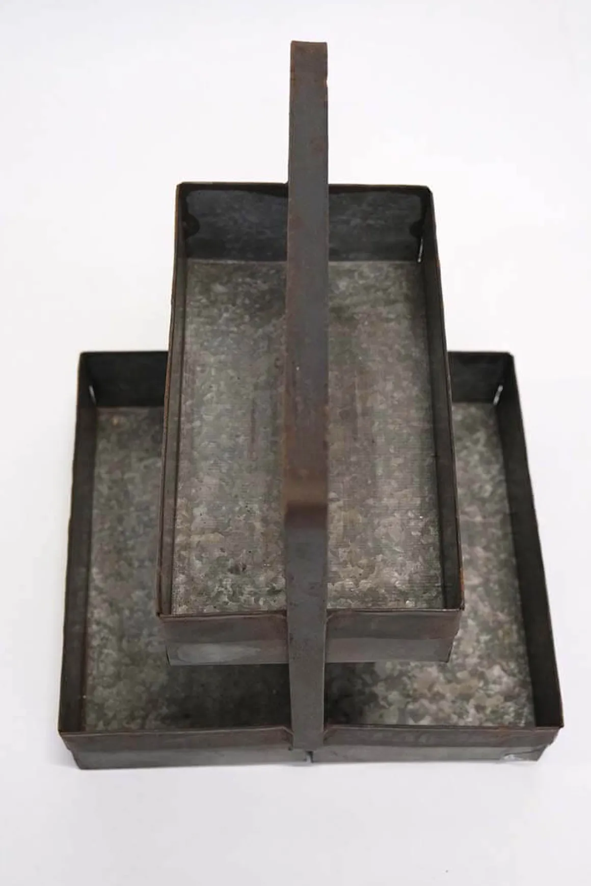 Deko Etagere Lyan used look, Metalltabletts 2-stufig, 35x30cm, Trademark Living