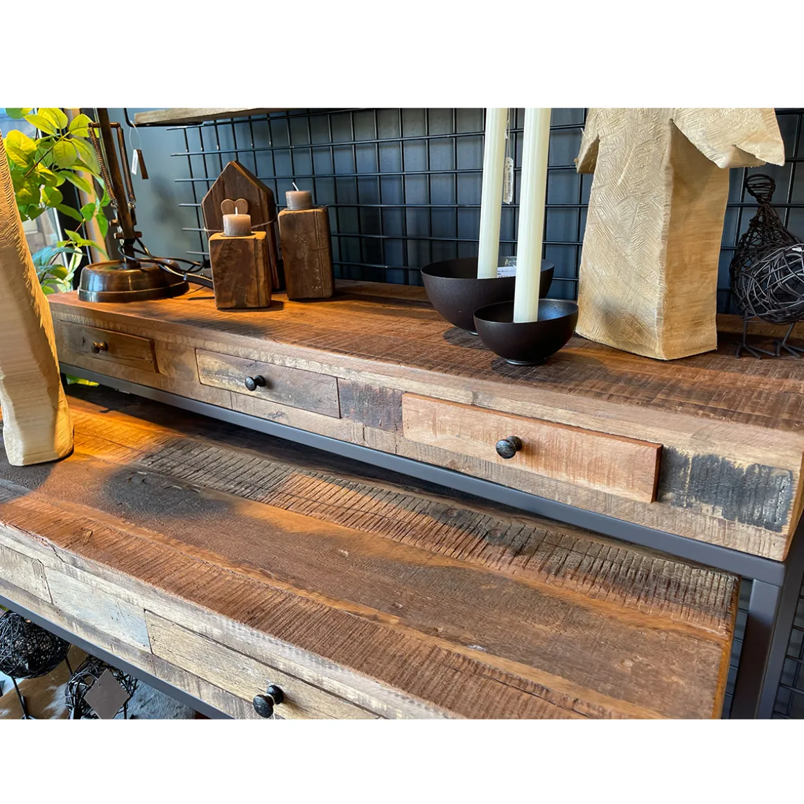 Eisen-Naturholz Konsole Victoria, rustikale Altholz Konsole mit 2 Schubladen auf Eisengestell, 75x11