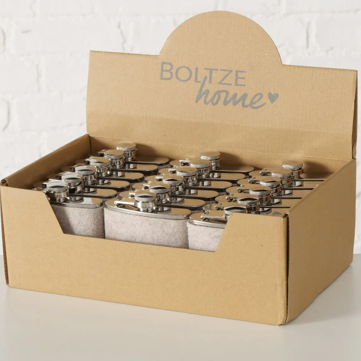 Flachmann Ski mit unterschiedlichen Sprüchen, Trinkflasche Skiing bestickt, 170ml, Boltze Home Colle