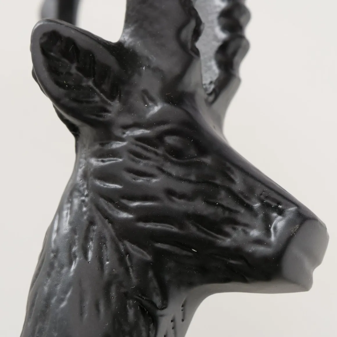 Garderobenhaken Steinbock Ali, Steinbockkopf aus schwarzem Metall, 21cm, Boltze Home Collections