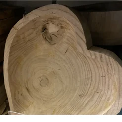 Holzschale Herz, Naturholzschale in Herzform, 36x31cm, DIJK Natural Collections
