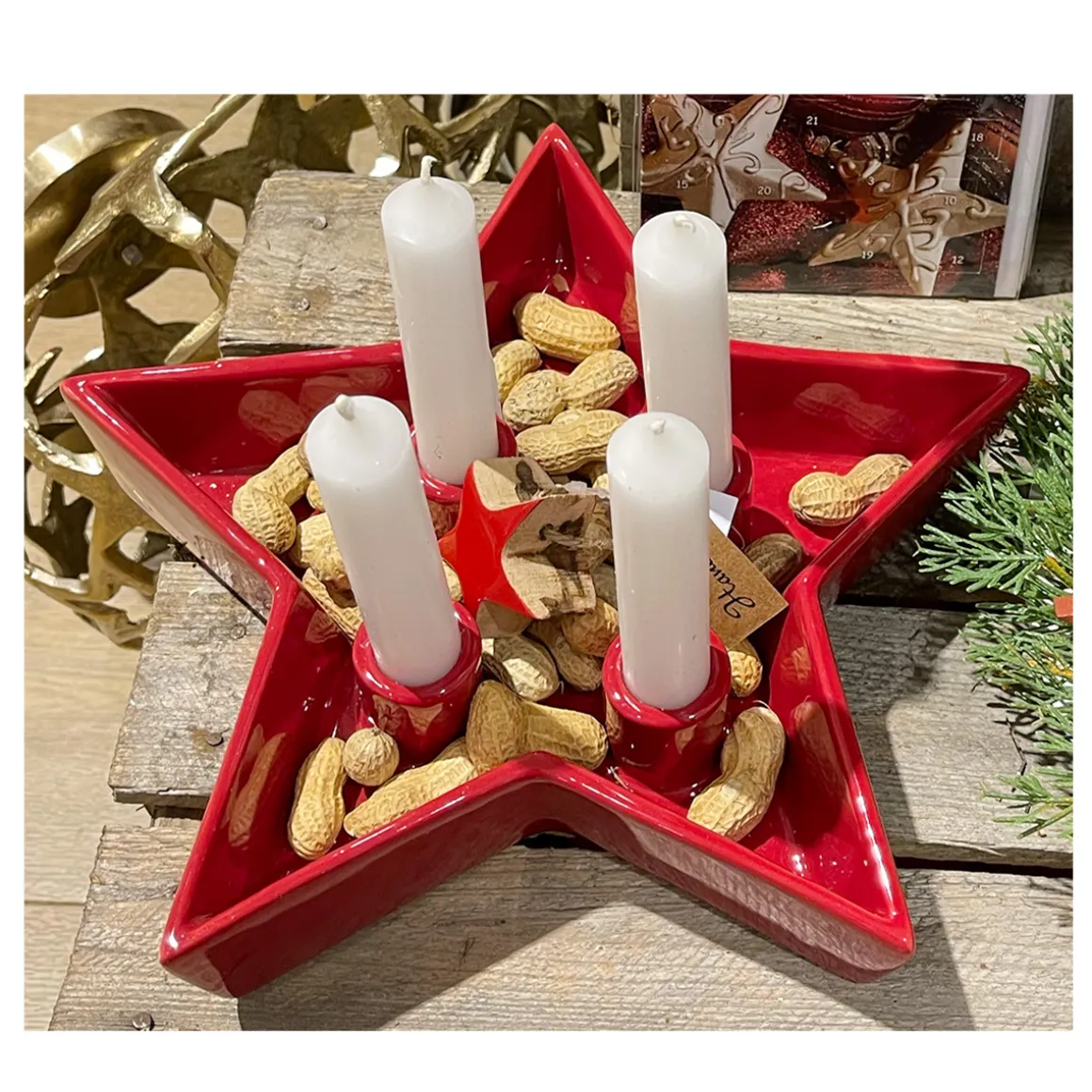 Kerzenhalter Stern, Kerzenschale rot für 4 Stabkerzen 27x25cm, Steingut