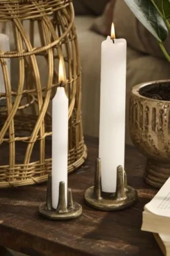 Kerzenhalter Tiza mit 4 Spitzen, schlichter rustikaler Kerzenhalter für 3,8cm Stabkerzen, Ib Laursen