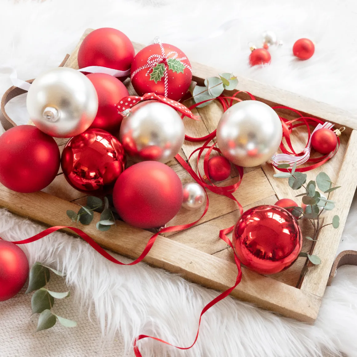 Mini Weihnachtsbaumkugeln aus Glas, weihnachtsrot glanz/matt, Ø3,5cm, 16St/Box, Decoris