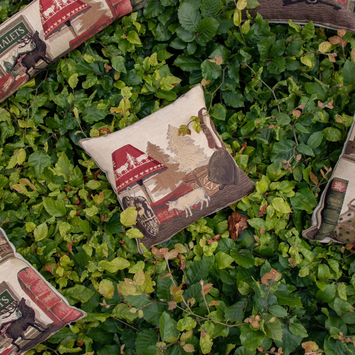 Zugluftstopper Winter Heimat, Hirsch und Kuh, 20x90cm, Gobelin, Mars & More